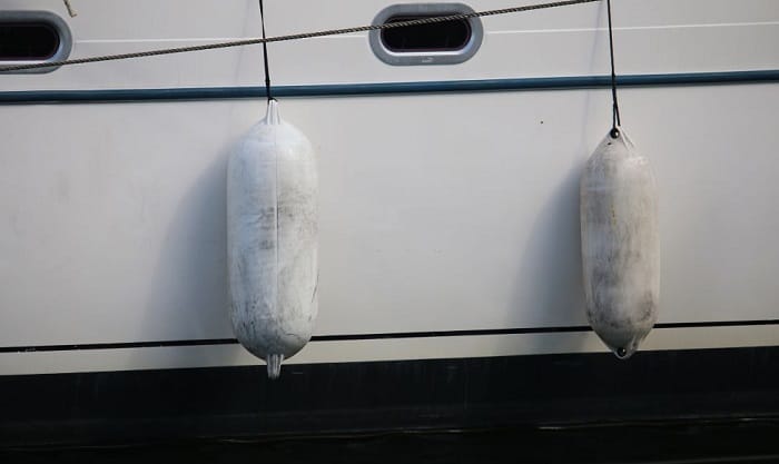 pontoon-boat-bumpers
