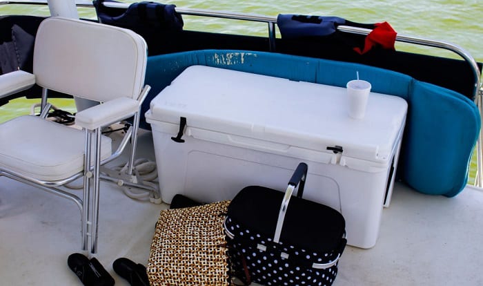 The 12 Best Mildew Removers for Boat Seats Reviewed in 2024