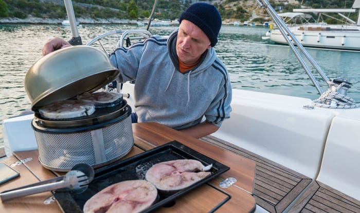 best-portable-grills-for-boats