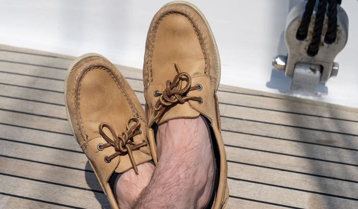 4 Ways to Tie Your Boat Shoes