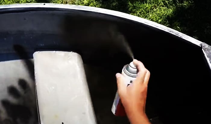 aluminum-jon-boat-paint