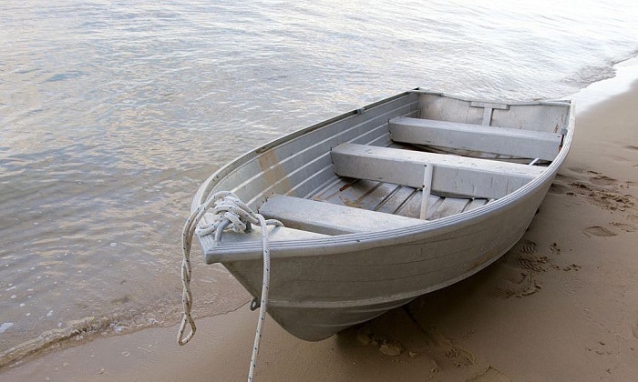 clean-aluminum-boats