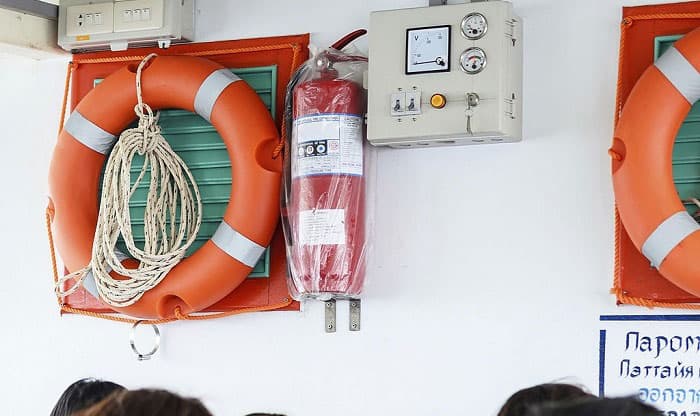 best-place-to-store-a-fire-extinguisher-on-a-boat