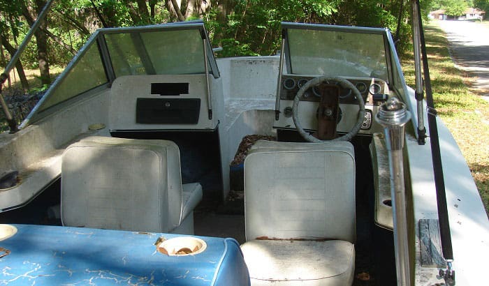 recovering-boat-seats