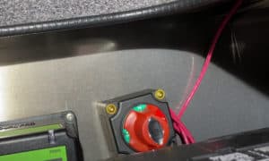 how to install a battery disconnect switch on a boat