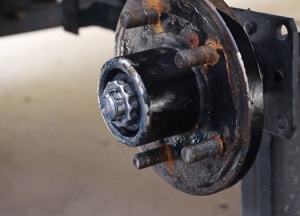 boat-trailer-wheel-bearing-replacement