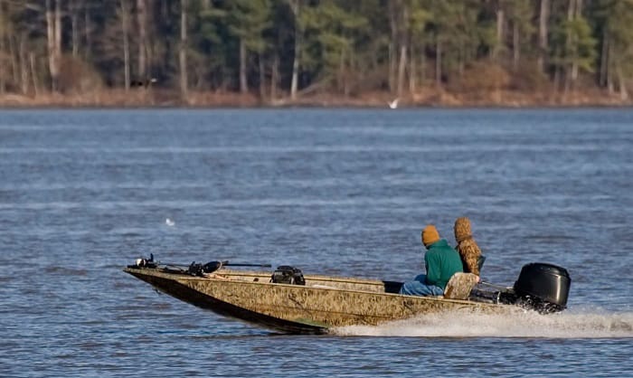 how to camo a boat