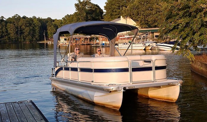 how-fast-can-pontoon-boats-go