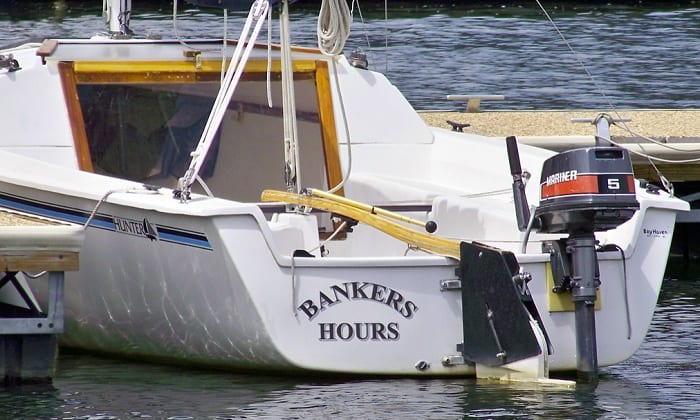 How to Remove Boat Decals, Stickers & Boat Lettering
