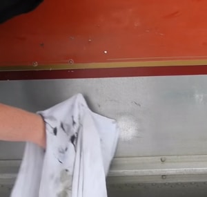aluminum-boat-cleaner-and-polish