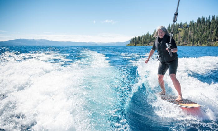 surfing-behind-a-boat-with-a-rope