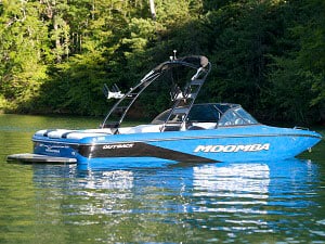 Engines-and-Systems-moomba-boat