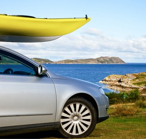 Steps-Lock-a-Kayak-to-Your-Roof-Rack