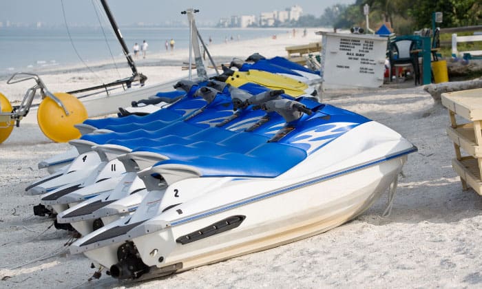 federal-regulations-require-personal-watercraft