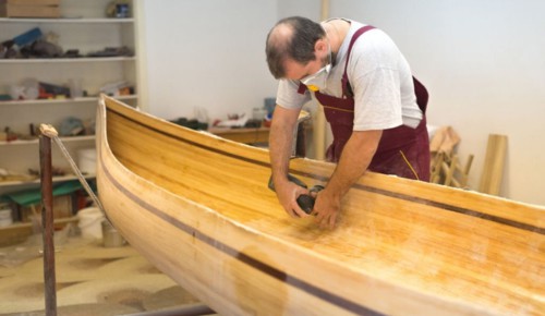 step-1-to-waterproof-boat-plywood-with-fiberglass